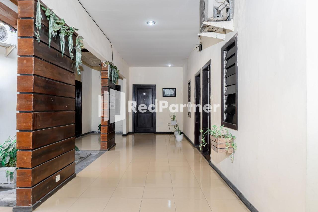 Cherry Pink Hotel Medan Mitra Reddoorz Luaran gambar